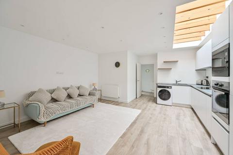 2 bedroom detached house to rent, Grange Road, Bermondsey, LONDON, SE1