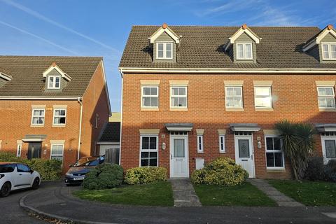 3 bedroom end of terrace house for sale, Buttermere Close, Melton Mowbray