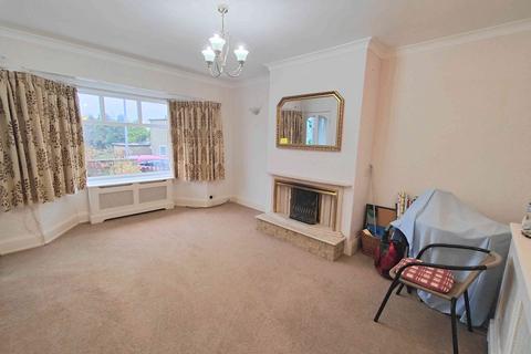 2 bedroom terraced house for sale, Wade House Avenue, Halifax HX3