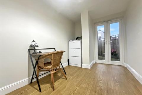 31e Anchor Road, Kingswood, Bristol, BS15 4RE