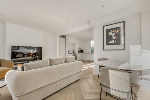 14 Fitzwilliam Road, London, SW4 0DN