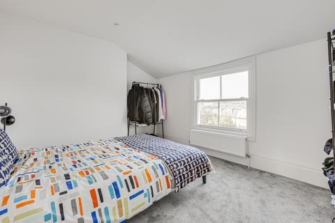 14 Fitzwilliam Road, London, SW4 0DN