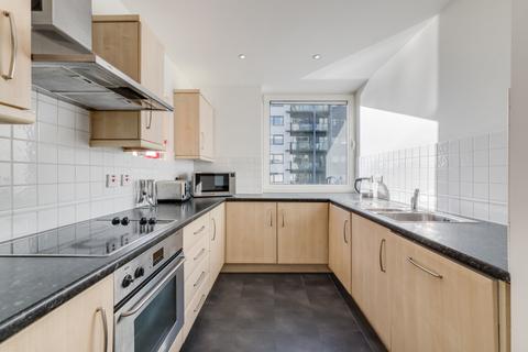 2 bedroom flat for sale, Boardwalk Place, London