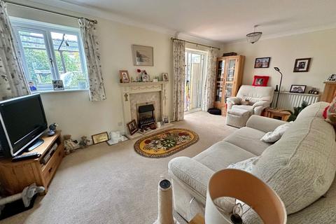 31 Trench Close, Trench, Telford, TF2 6QY