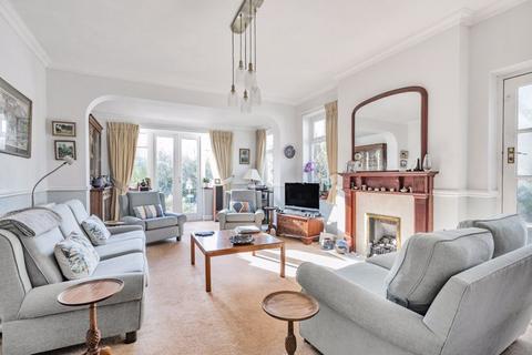 4 bedroom detached house for sale, Peaks Hill, West Purley