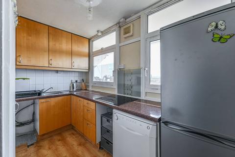 2 bedroom flat for sale, Lawn Lane, Vauxhall, London, SW8