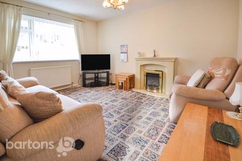 2 bedroom semi-detached bungalow for sale, Benton Way, Kimberworth