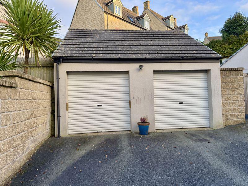 Double Garage