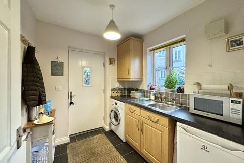 215 Treffry Road, Truro, TR1 1UF