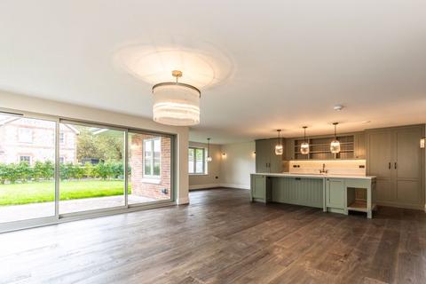 4 bedroom detached house for sale, Hideaway Place, Ditchling