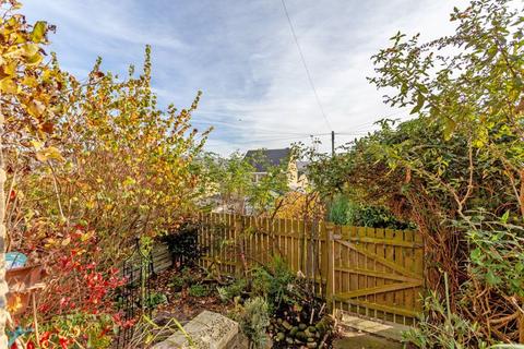 4 bedroom terraced house for sale, 4 Egremont Street, Sowerby Bridge HX6 1EB