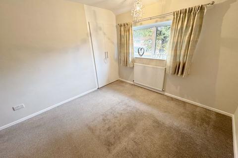 22 Ash Grove, Grantham, NG31 9QE