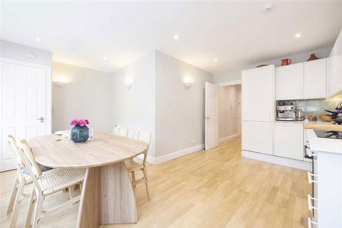 2 bedroom flat to rent, Old Street, London EC1V