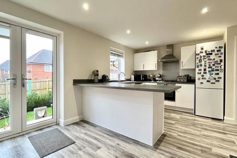 4 bedroom detached house for sale, Spool Mead, Chard, Somerset TA20