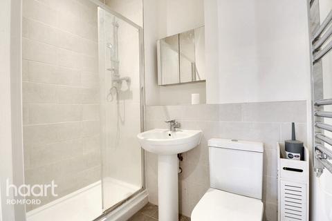 1 bedroom apartment for sale, Portman House, Romford, RM1 2EQ