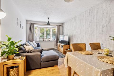 2 bedroom apartment for sale, Swan Close, Rickmansworth WD3