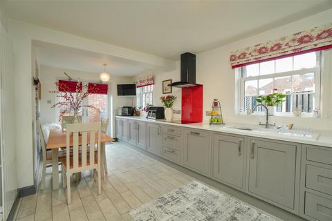 4 bedroom detached house for sale, Milford Mews, Haxby, York