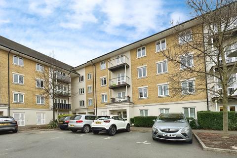 2 bedroom apartment to rent, Garland House, Park Lodge Avenue