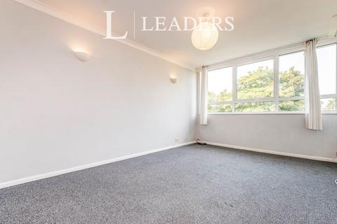 1 bedroom flat to rent, Llandaff Court