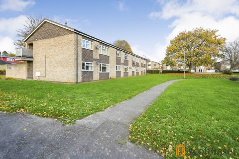 2 bedroom apartment to rent, Moorland Road, Witney