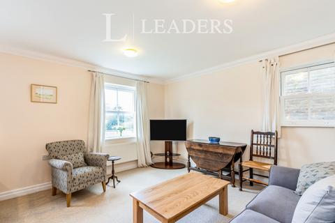 2 bedroom flat to rent, Summersdale Road, Chichester PO19