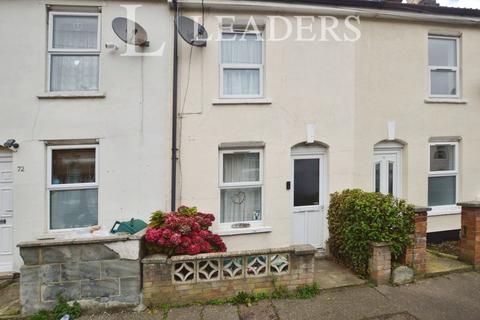 2 bedroom terraced house to rent, Kendall Road, New Town, CO1