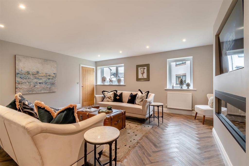 8627554-interior29.jpg