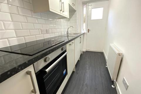 3 bedroom apartment to rent, Burnett Road, Barlanark, Glasgow