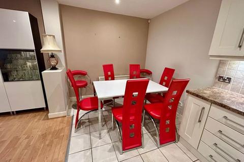 2 bedroom apartment for sale, Seller Street, Chester