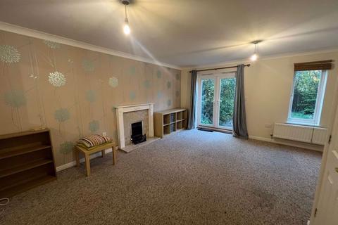 4 bedroom semi-detached house to rent, Hawksmoor Lane, Bristol