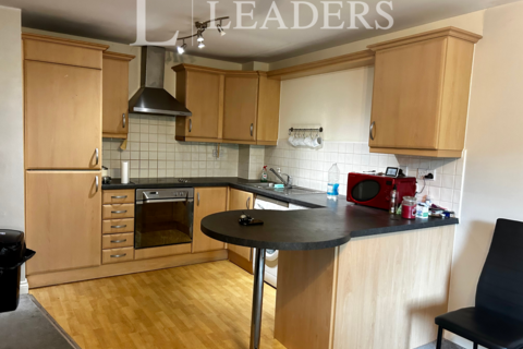 2 bedroom flat to rent, Flat 14 Quinton Court, B68