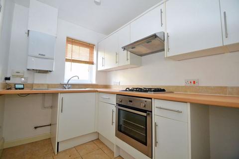 2 bedroom terraced house to rent, Old Church Road, Clevedon