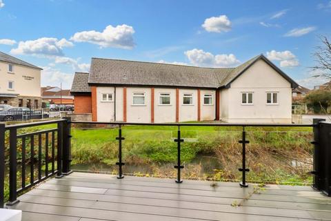 2 bedroom terraced house to rent, Old Church Road, Clevedon