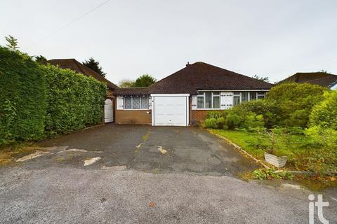 2 bedroom detached bungalow for sale, Capesthorne Road, High Lane, Stockport, SK6