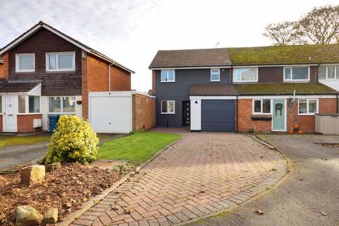 3 bedroom semi-detached house for sale, Chartley Close, Stafford ST16