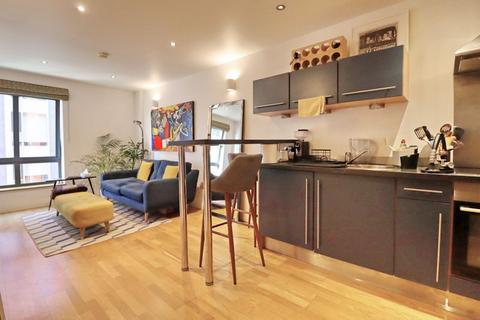 1 bedroom apartment for sale, Lake House, Ellesmere Street, Manchester M15