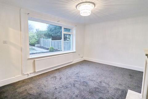 2 bedroom semi-detached house for sale, High Bank Road, Manchester M27