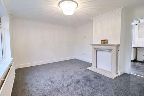 2 bedroom semi-detached house for sale, High Bank Road, Manchester M27