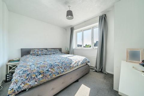undefined, Orchard Close, Hampshire SO24