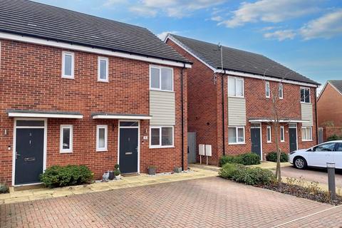 3 bedroom semi-detached house for sale, Texel Close, Worcester WR5