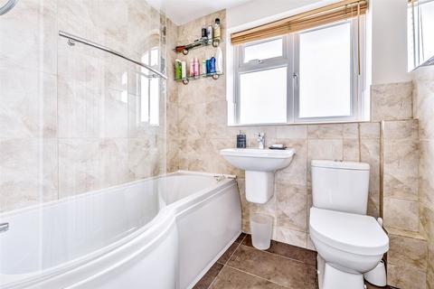 77 Kipling Avenue, Goring By Sea, Worthing, BN12 6LH