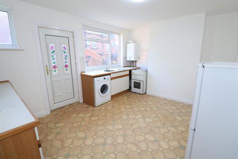 3 bedroom house to rent, Ivy Street, Leeds, West Yorkshire, LS9