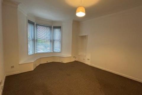 2 bedroom flat to rent, G/1, 10 Bellefield Avenue, Dundee, DD1 4NQ