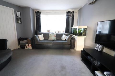 3 bedroom semi-detached house for sale, Luton LU2