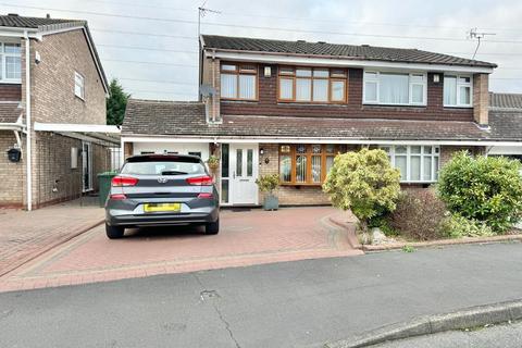 3 bedroom semi-detached house for sale, Burghley Drive, West Bromwich, B71 3LX