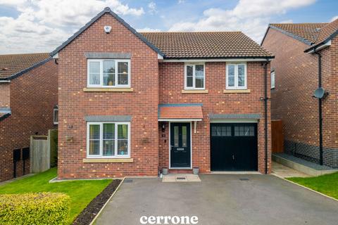 4 bedroom detached house for sale, Barston Street, Redditch B97