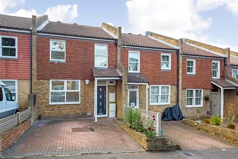 3 bedroom terraced house to rent, Burma Terrace, Becondale Road, London, SE19