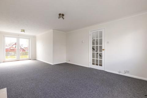 3 bedroom semi-detached house to rent, Heathlands, Westfield, Hastings, East Sussex, TN35