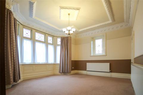 2 bedroom property to rent, Ninian Road, Cardiff, CF23