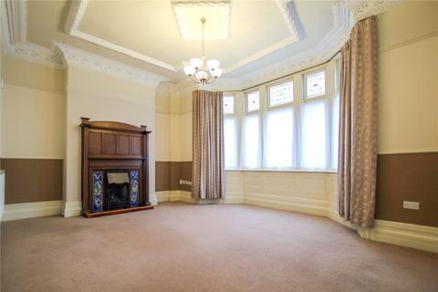 2 bedroom property to rent, Ninian Road, Cardiff, CF23